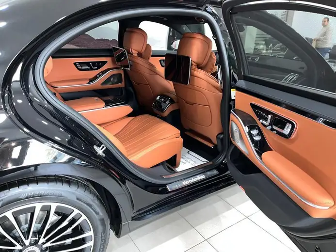 Mercedes-Benz S450